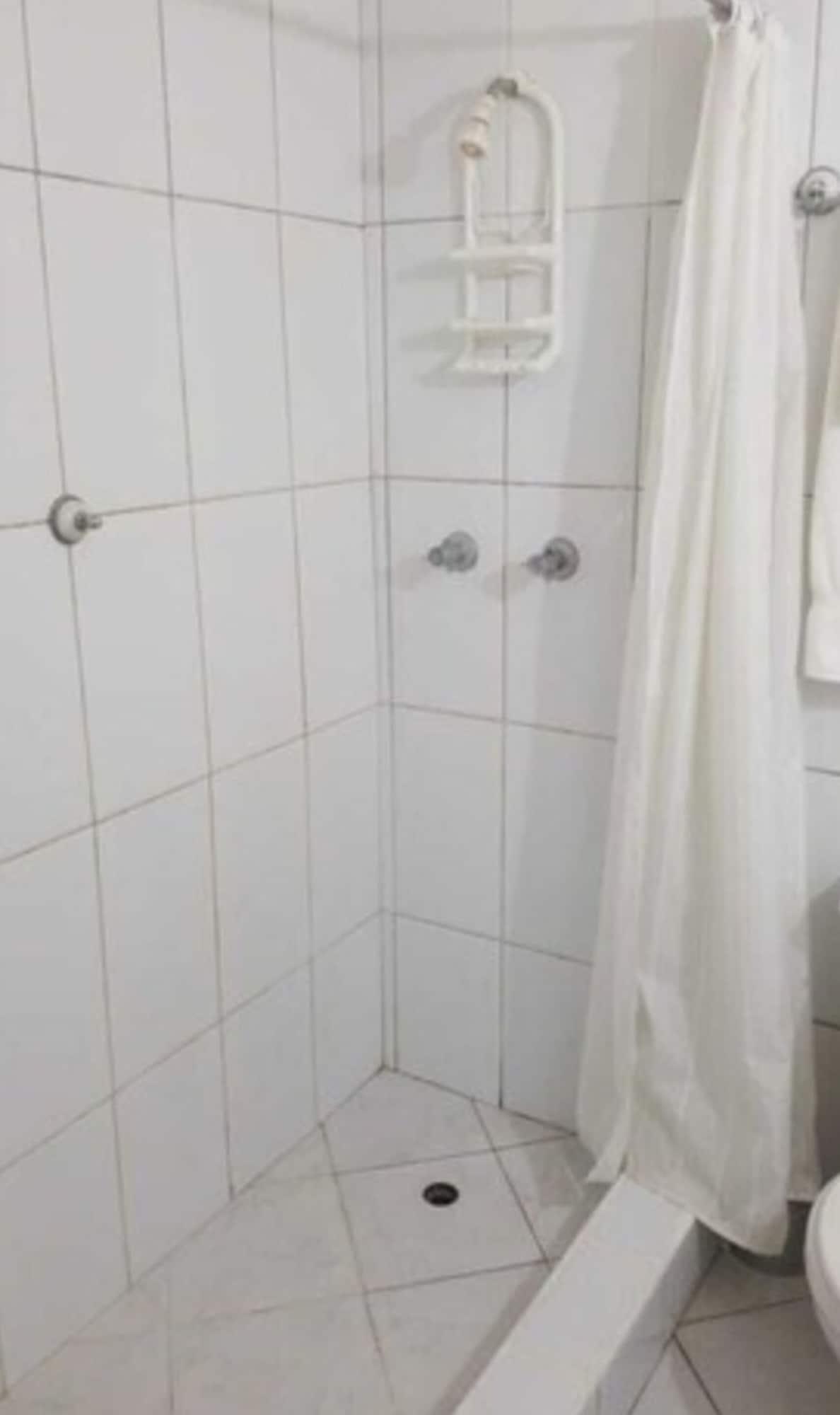 Regent Apartments The Hole المظهر الخارجي الصورة